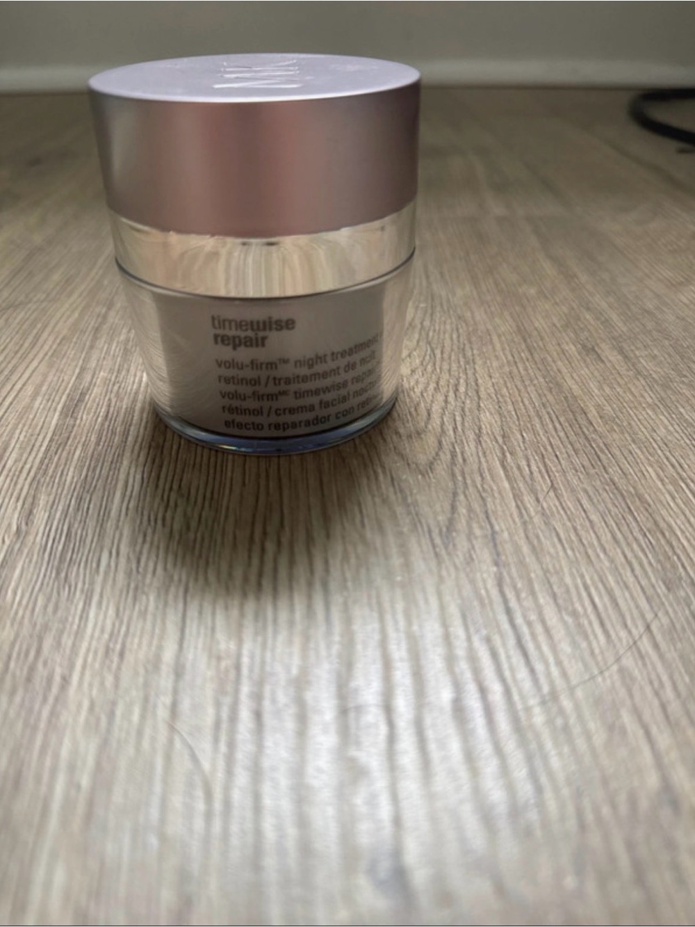 Mary Kay Timewise Repair Volu-Firm Night Treatment - Pink and Silver